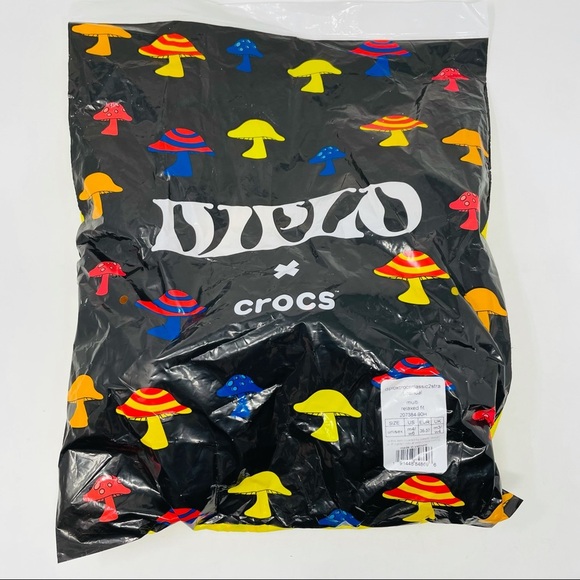 New Crocs x Diplo Classic Sandals - Picture 12 of 13